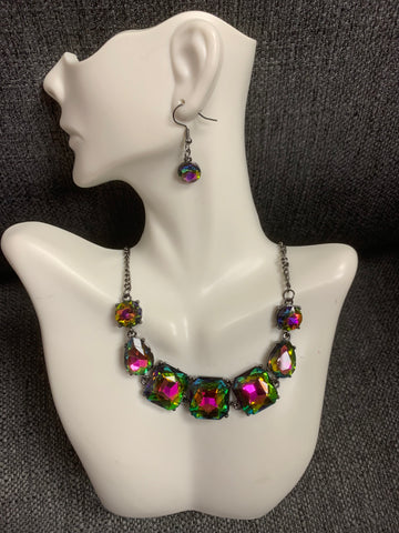 Iridescent Multicolored Gemstones Necklace Set