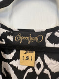 Abstract Patterned Crop Top