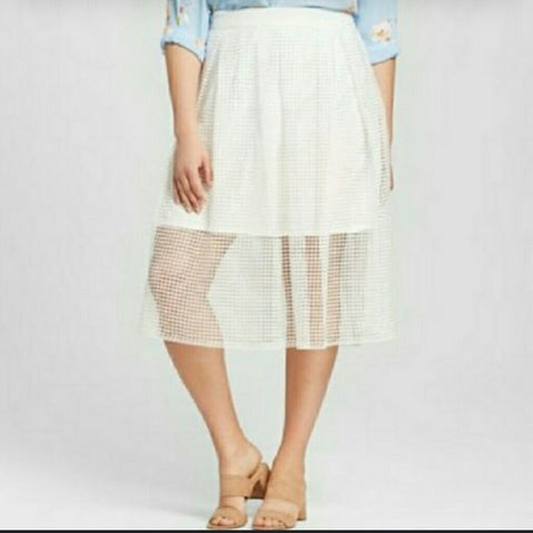 White Mesh Detail Skirt
