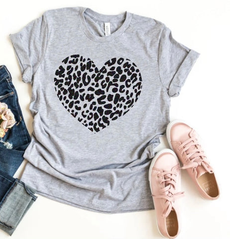 Cheetah Heart Patterned T-Shirt