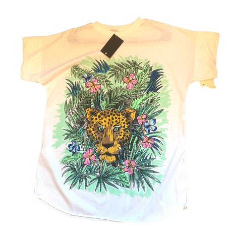 Vintage Cheetah Graphic Tshirt