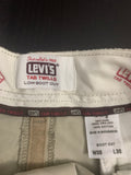 Preowned NWT Levi's Tab Twills Pants