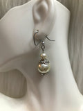 Pearl dangle earrings